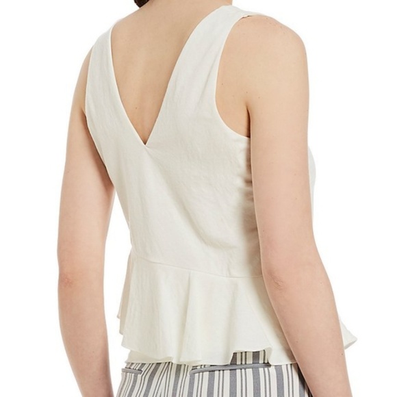 Top - Picture 2 of 2